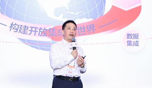 用友iuap以AI為核心引擎，幫助企業全面升級數智底座